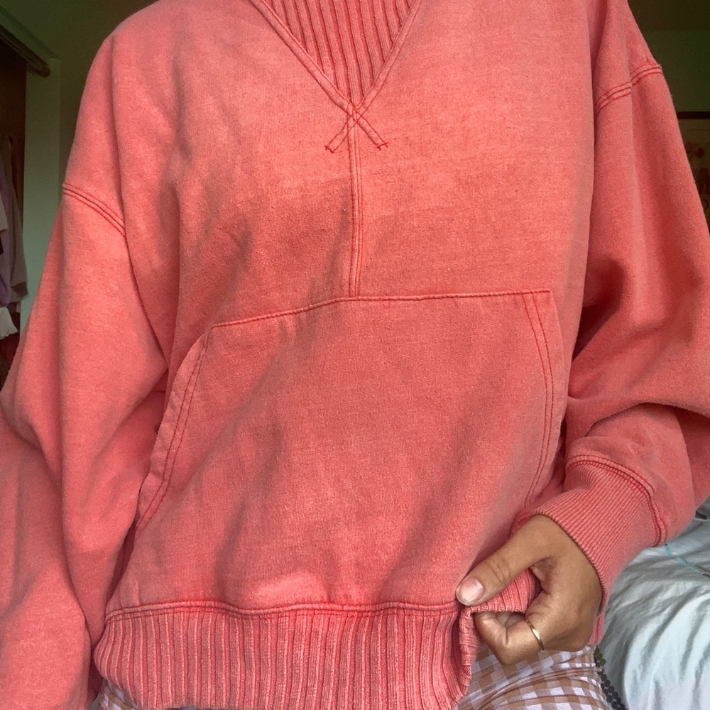 BDG Crewneck
